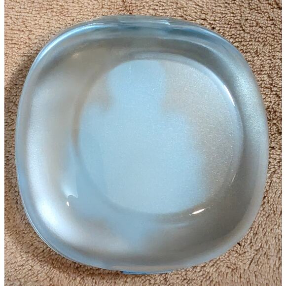 New Acrylic Prayer Rosary Pyx Box Container Case Carrier Eucharist Blue Mary 3" - Picture 2 of 3